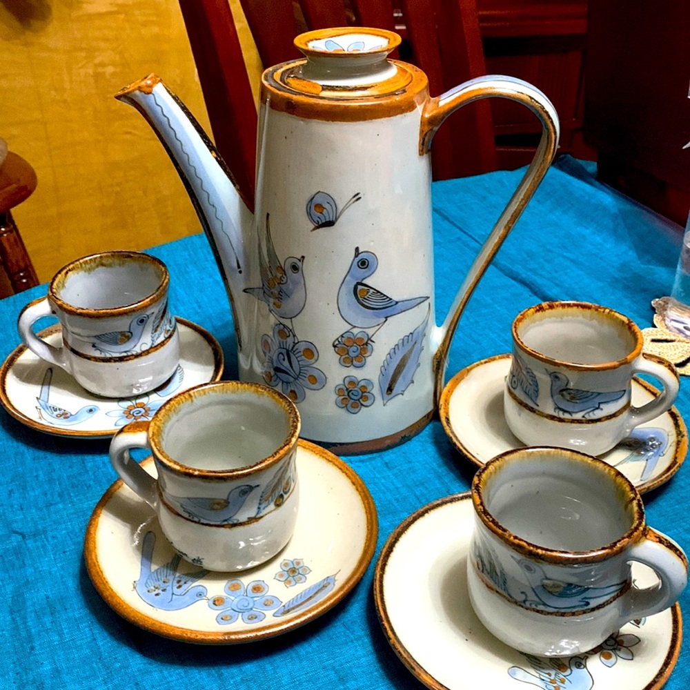 El Palomar Tea Set